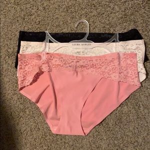 Laura Ashley pantries (pack of three)